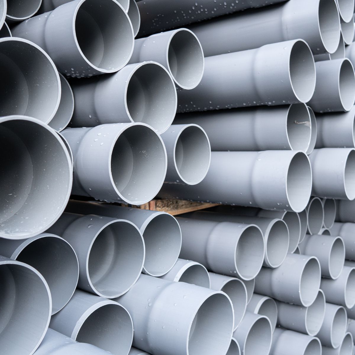 1. Pipa PVC (Polyvinyl Chloride)